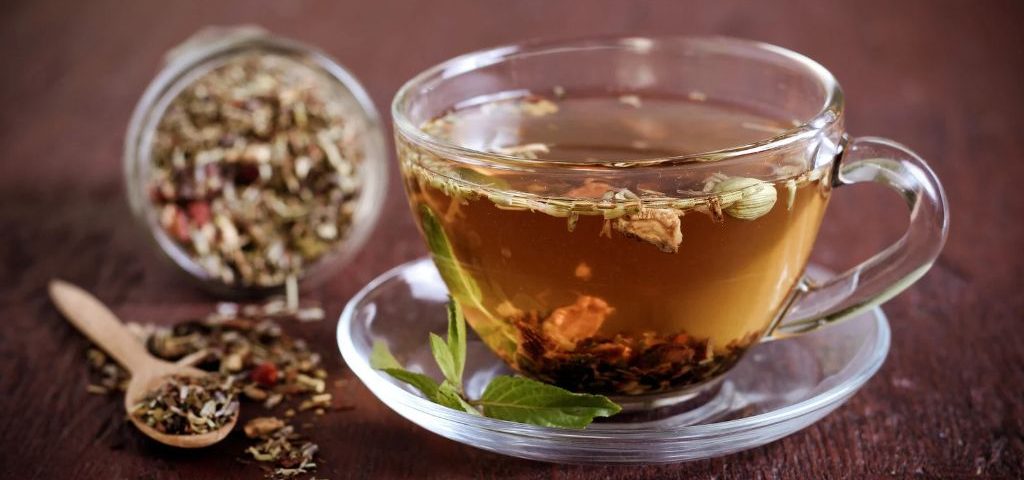 Tisane per gola e vie respiratorie